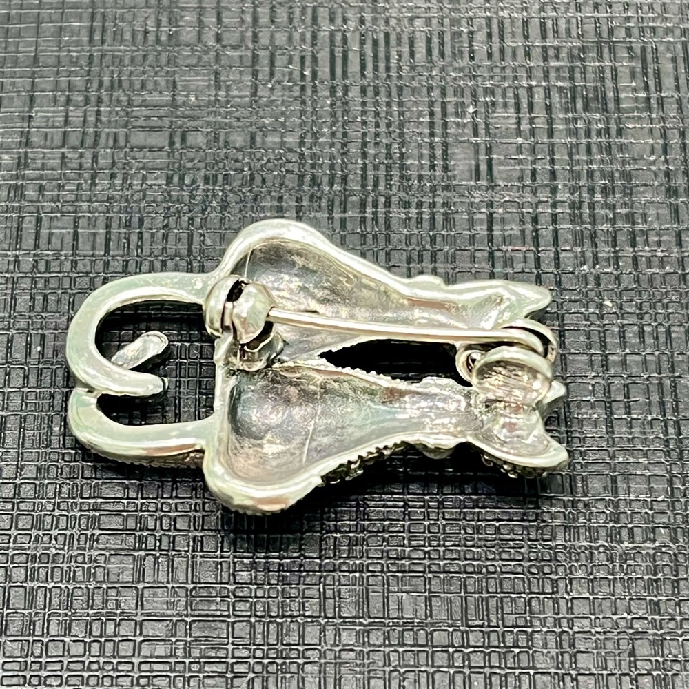 Silver Spinel Cat Brooch - Picture 3 of 4